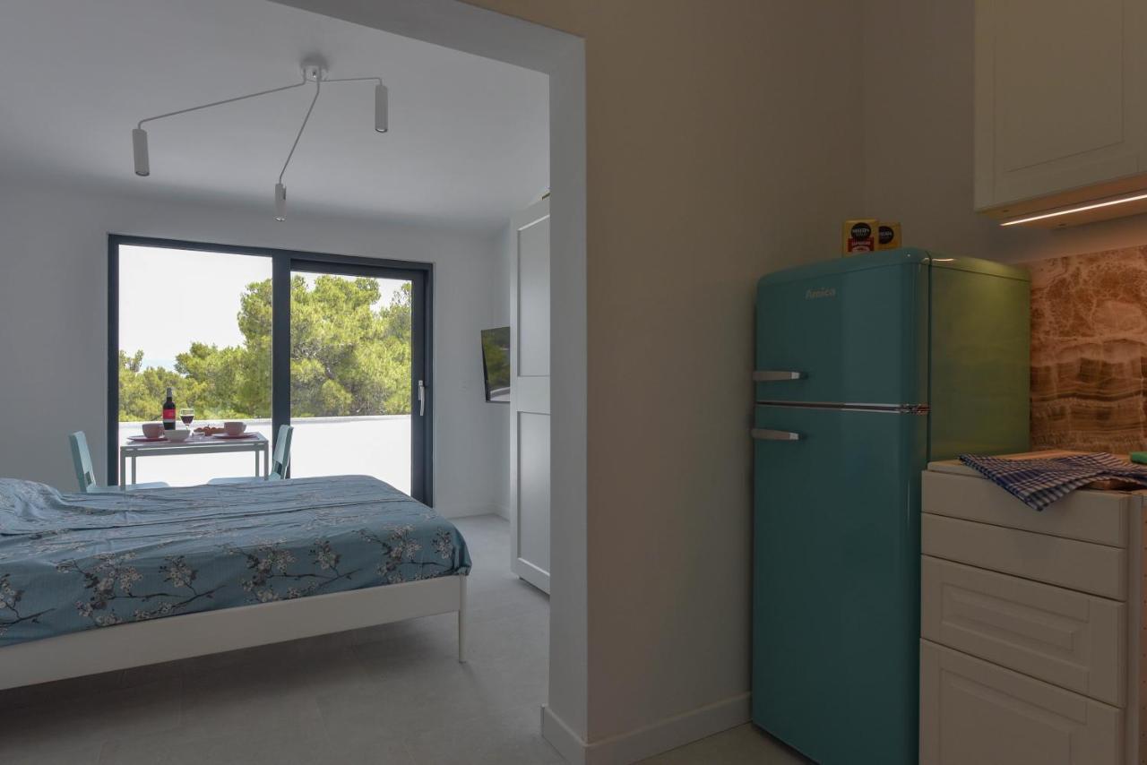 Lazaneo Seafront Apartments, Jelsa  Eksteriør billede