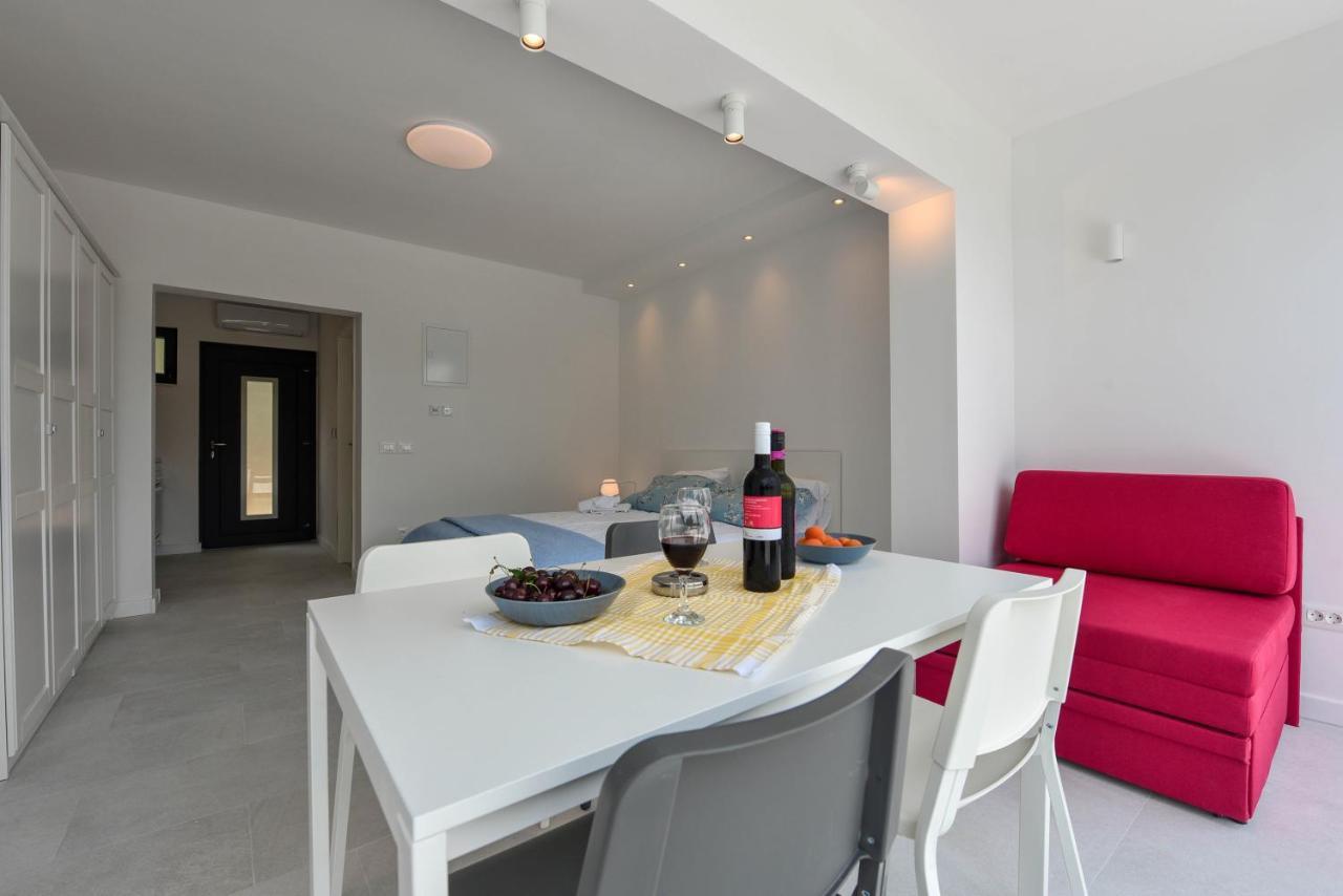 Lazaneo Seafront Apartments, Jelsa  Eksteriør billede